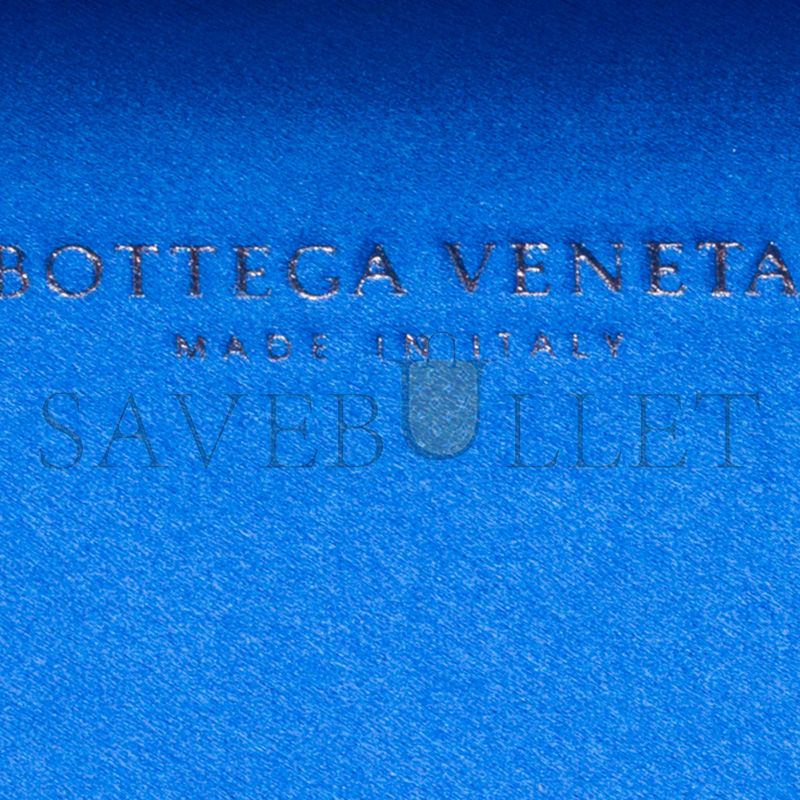 BOTTEGA VENETA KNOT SATIN (25*10*5cm)